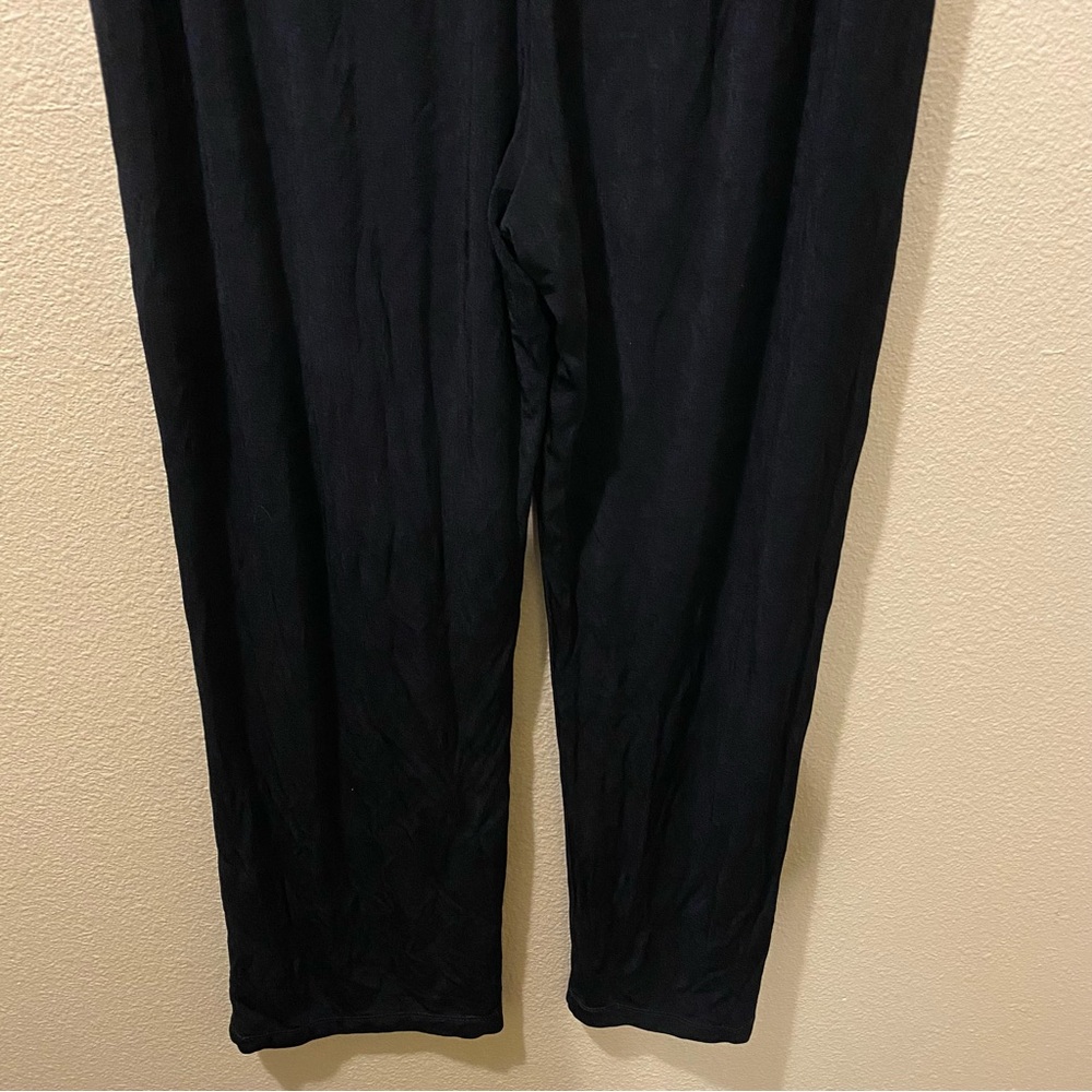 Women’s Size 1 Short M Travelers by Chico’s Black Elastic Waist Slinky Pants - Picture 9 of 9